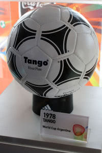 Weltmeisterschaft 1978 Spielball Tango