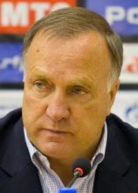 Dick Advocaat neuer Trainer Serbien
