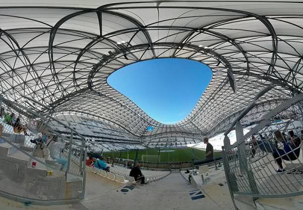 Das umgebaute Stade Velodrome in Marseille
