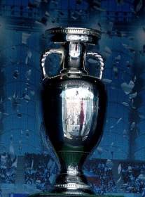 Der UEFA EM Pokal 