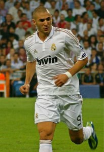 Karim_Benzema im real trikot foto