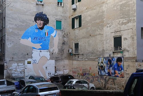 Graffiti der Fußball-Legende Argentiniens Diego Maradona in Neapel